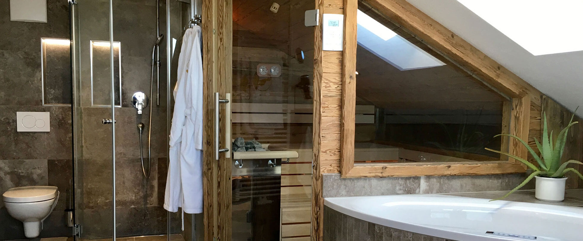 Bio-Sauna, Wellnessbereich in der Ferienwohnung Shania Residence im Chiemgau/ Bayern